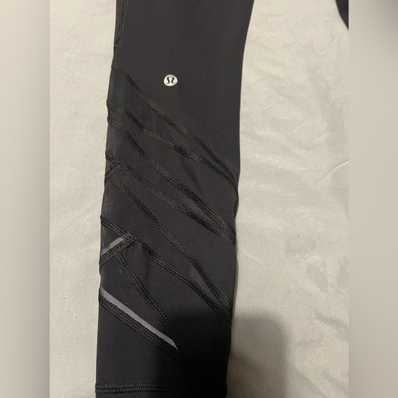 Lululemon Motionful 7/8 Tight 25" - Picture 7 of 10